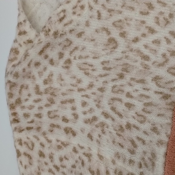 Beachlunchlounge women's XL (16-18) leopard print tan pink sweater long sleeve - Picture 9 of 11